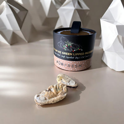 2024 Edition FurFresh Christmas Ornament Premium NZ Green Lipped Mussels Freeze Dried 33g